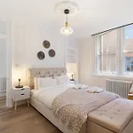 Hafh In Farringdon- Stylish 1Bedroom Apartments